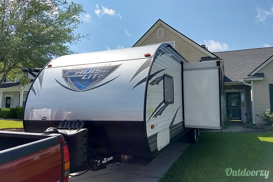 Travel Trailers by Forest River at Wholesale